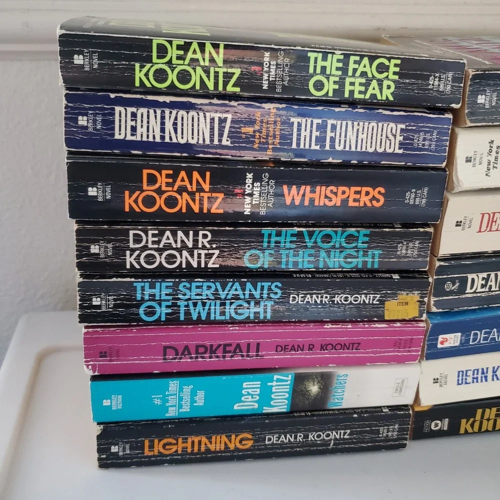 Dean Koontz Book Lot 17 Paperback Novel Watchers Lightning Frankenstein Thriller